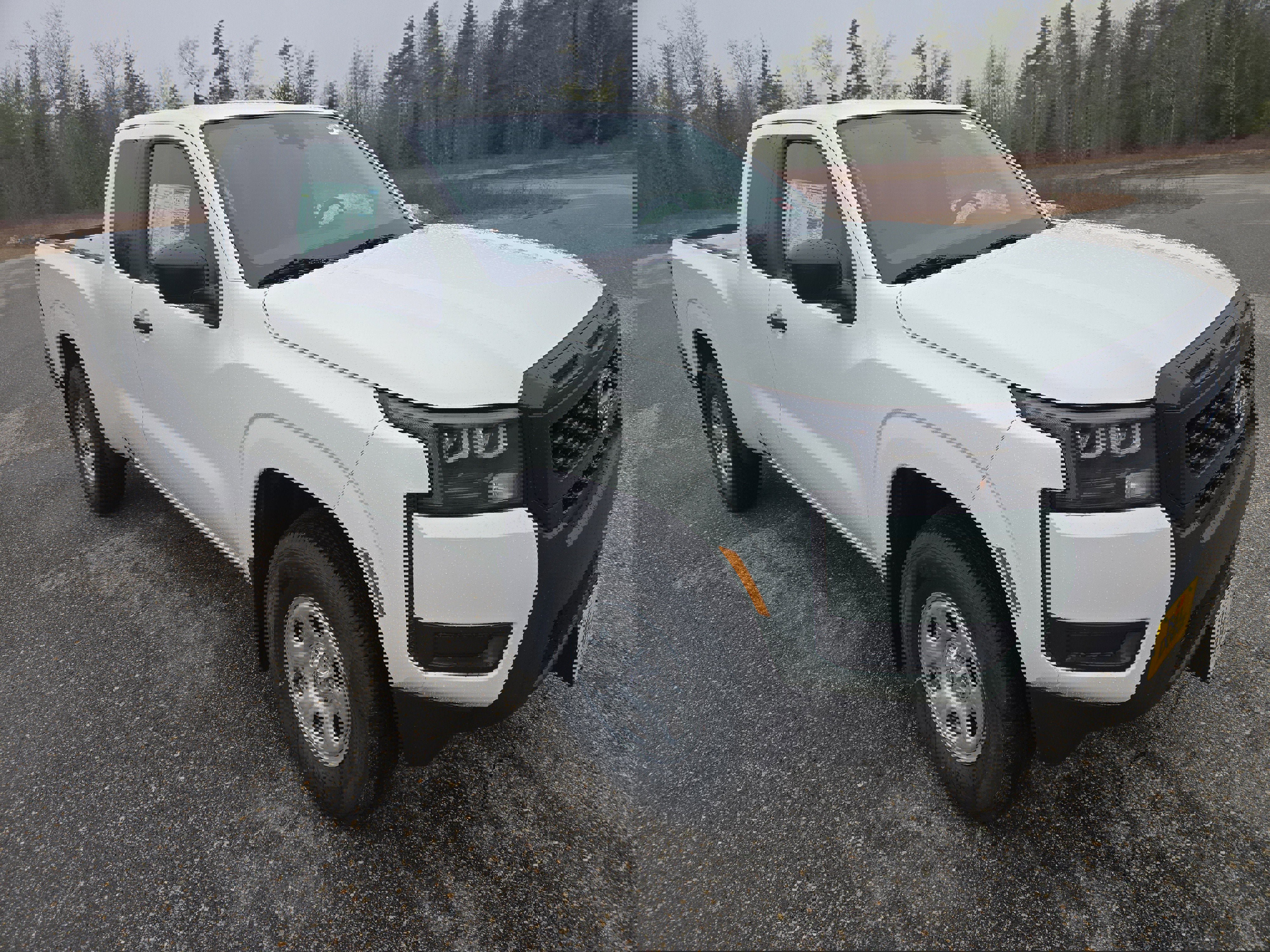 New 2026 Nissan Frontier S image 9