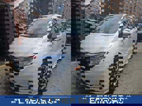 Used 2023 Honda Odyssey Touring image 3