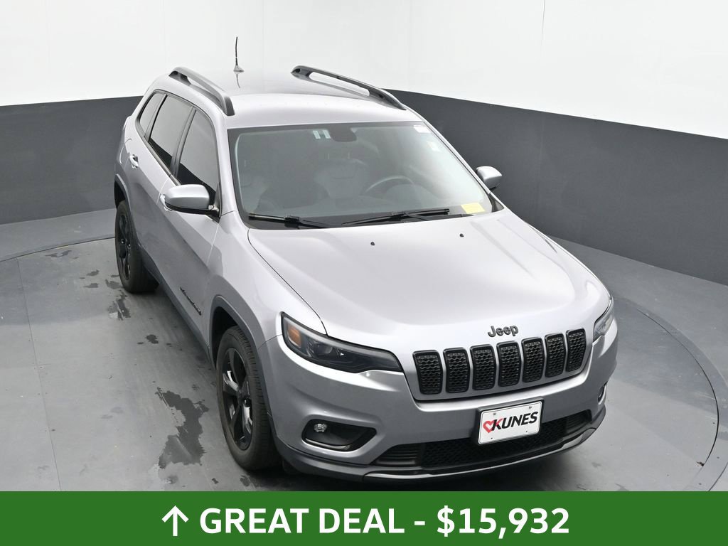 Used 2019 Jeep Cherokee Latitude Plus FWD image 18