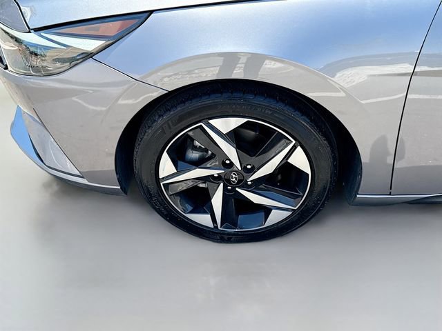 Certified 2023 Hyundai Elantra SEL w/ Convenience Package image 29