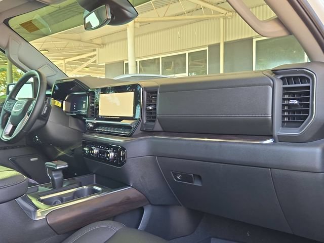 Used 2023 GMC Sierra 1500 SLT w/ SLT Premium Package AWD/4WD image 27