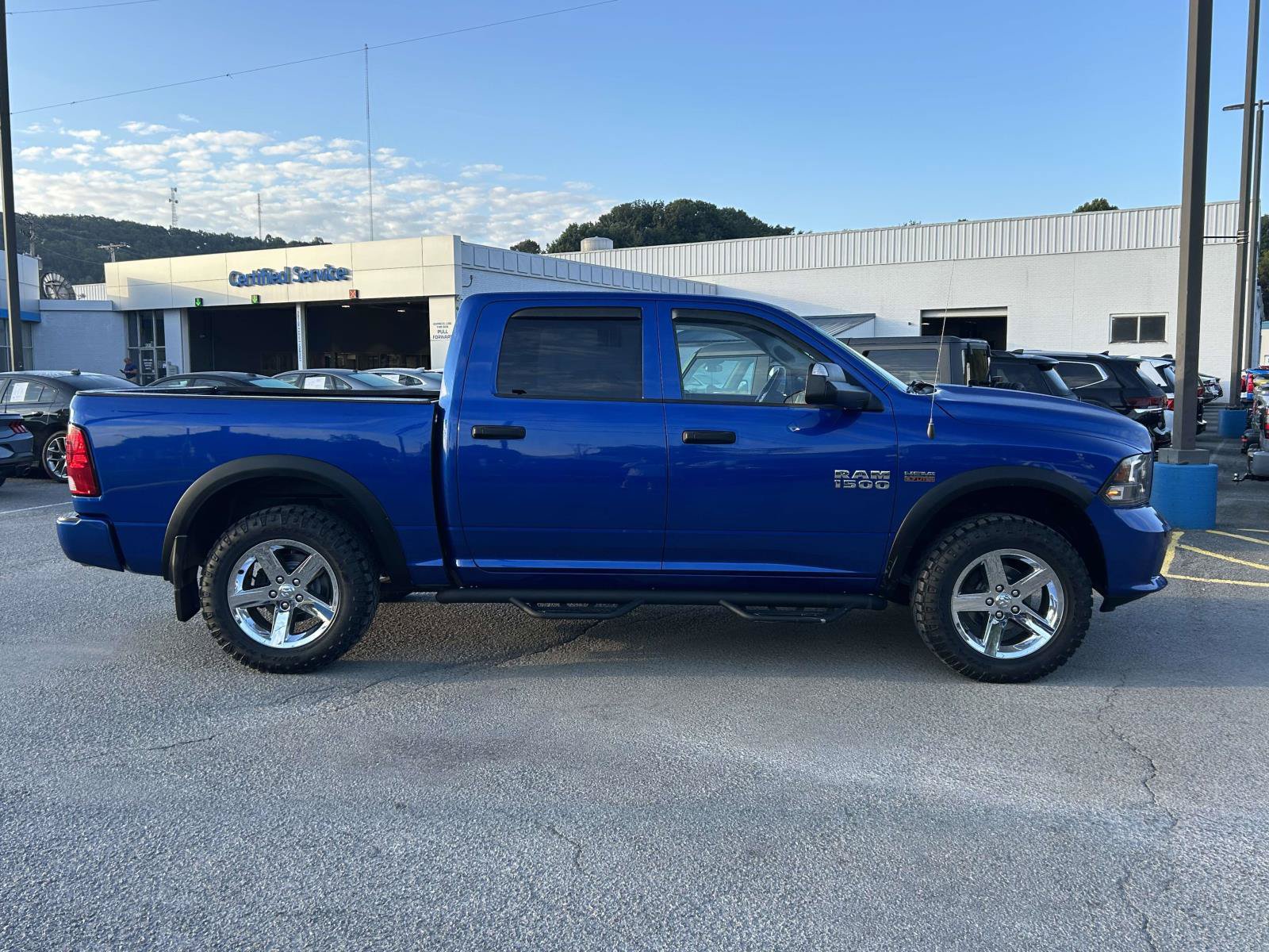 Used 2014 RAM 1500 Express AWD/4WD image 8