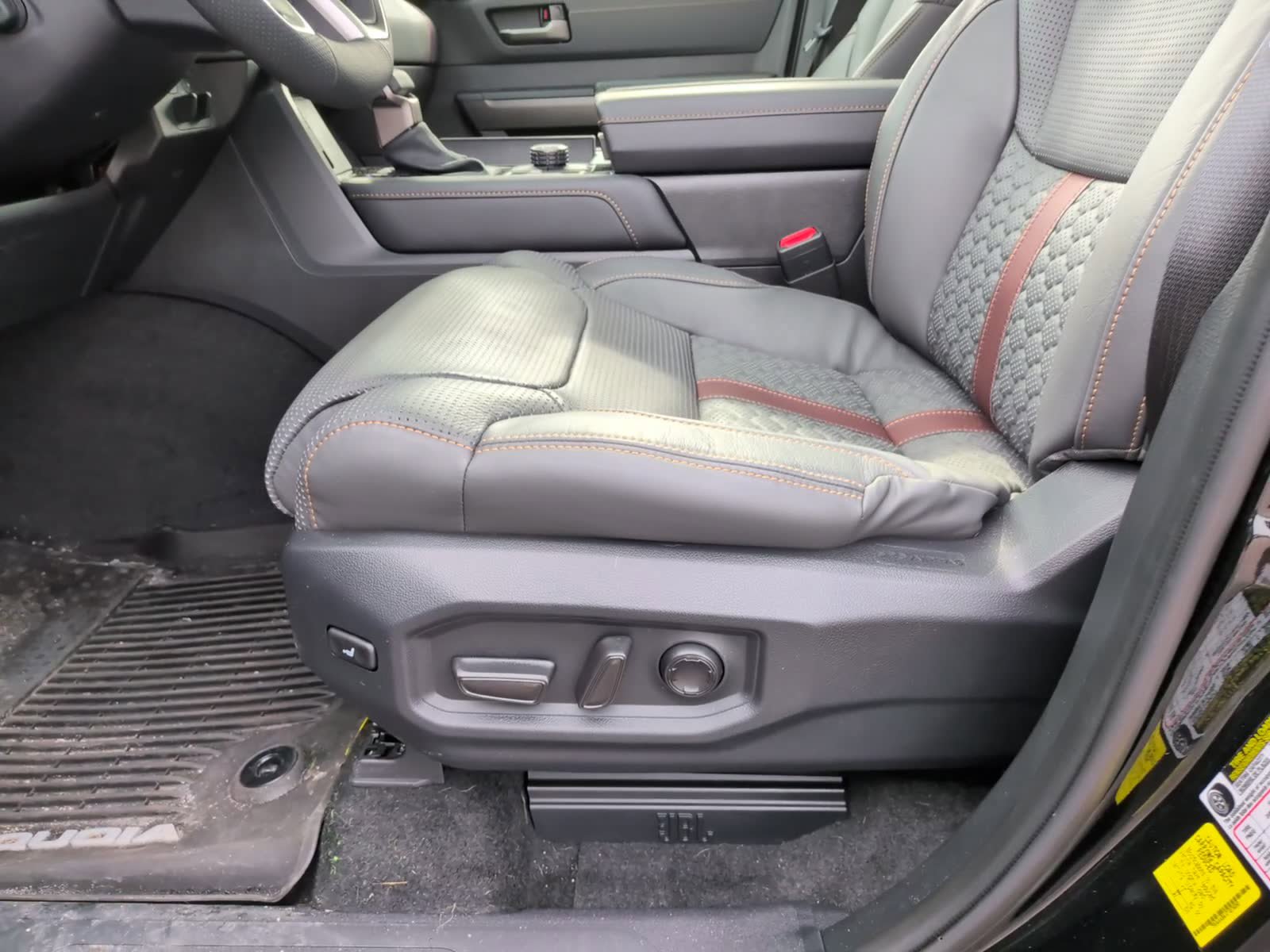 New 2026 Toyota Sequoia Capstone w/ TRD Performance Package (TMS) image 17