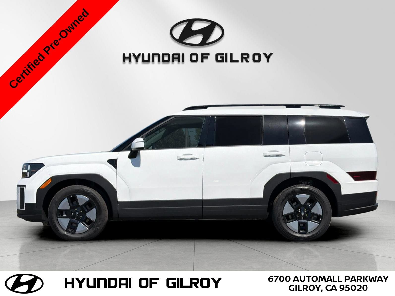 Certified 2025 Hyundai Santa Fe SEL FWD image 2