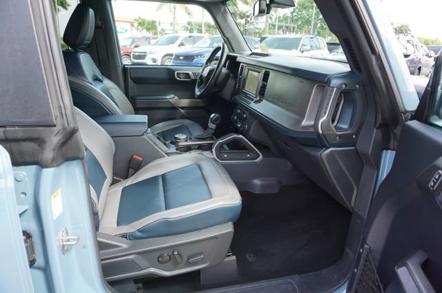 Certified 2023 Ford Bronco Outer Banks AWD/4WD image 3