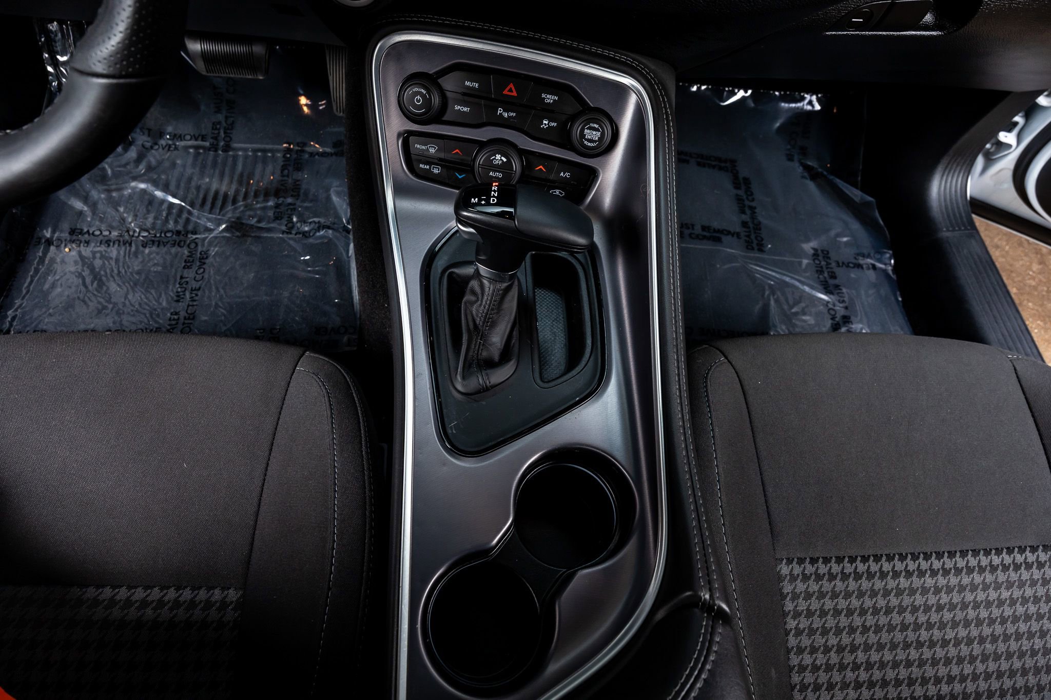 Used 2019 Dodge Challenger R/T w/ Blacktop Package image 23