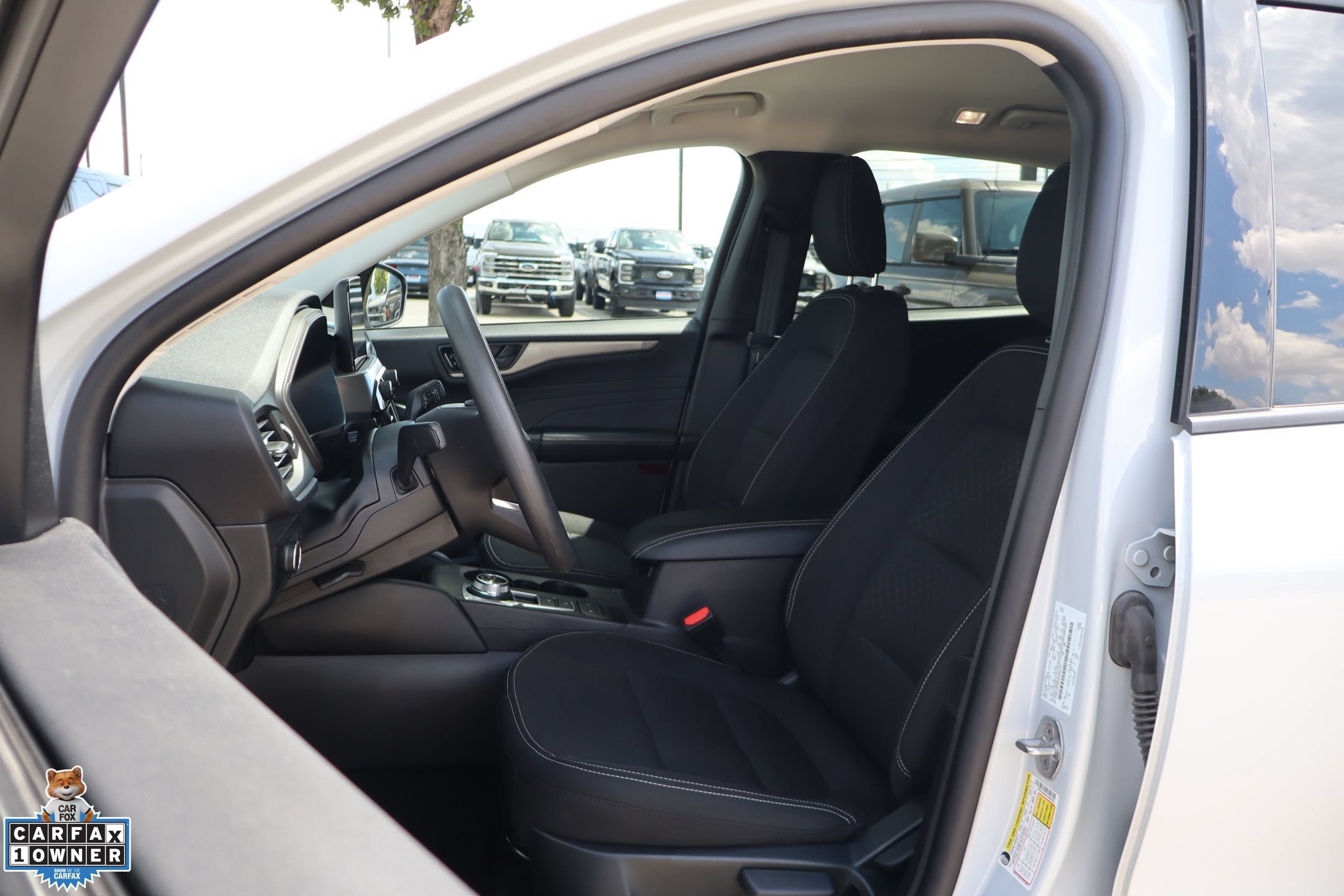 Used 2025 Ford Escape Active FWD image 11