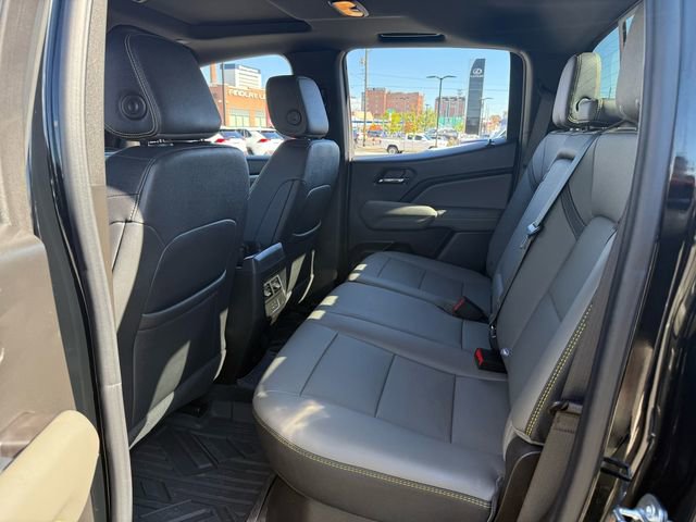Used 2024 Chevrolet Colorado ZR2 w/ ZR2 Convenience Package III image 33