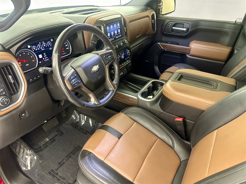 Used 2021 Chevrolet Silverado 1500 High Country w/ Technology Package image 9