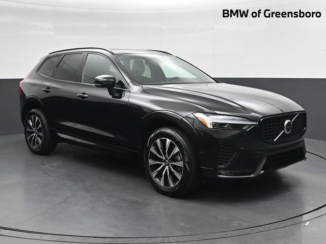 Used 2024 Volvo XC60 B5 Plus AWD/4WD image 1