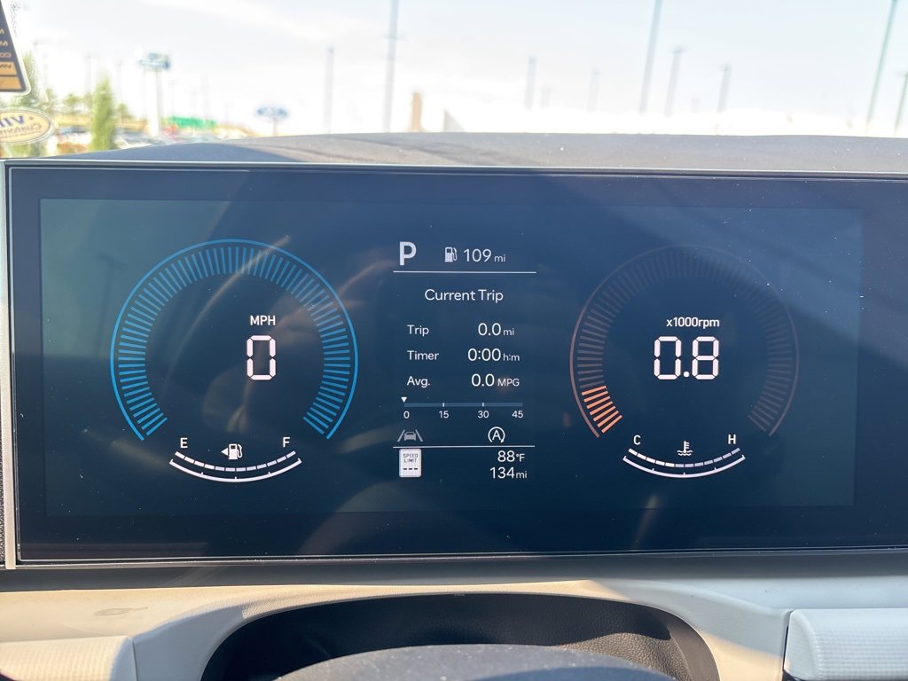 New 2026 Hyundai Tucson SE image 15