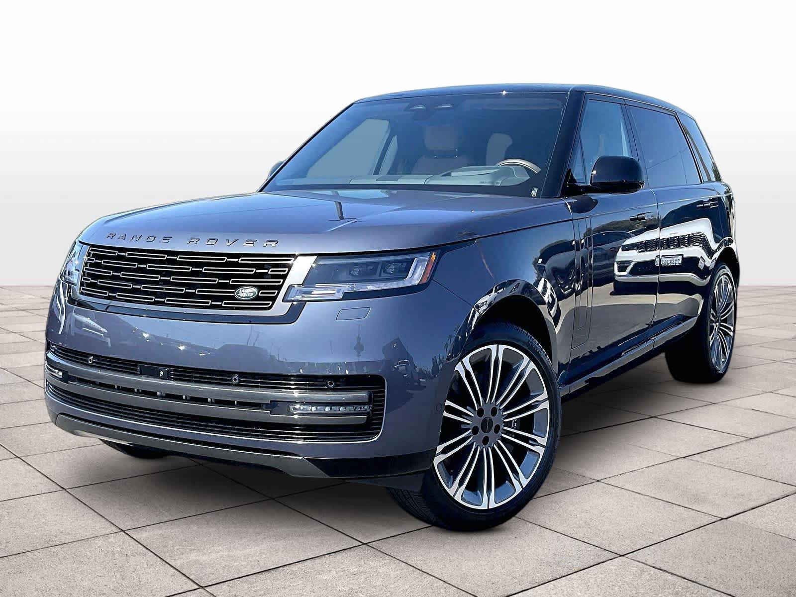 New 2026 Land Rover Range Rover Long Wheelbase SE