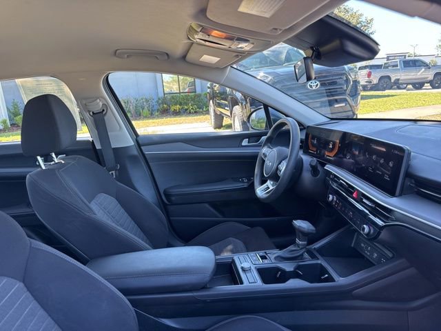 Used 2025 Kia K5 LXS image 11