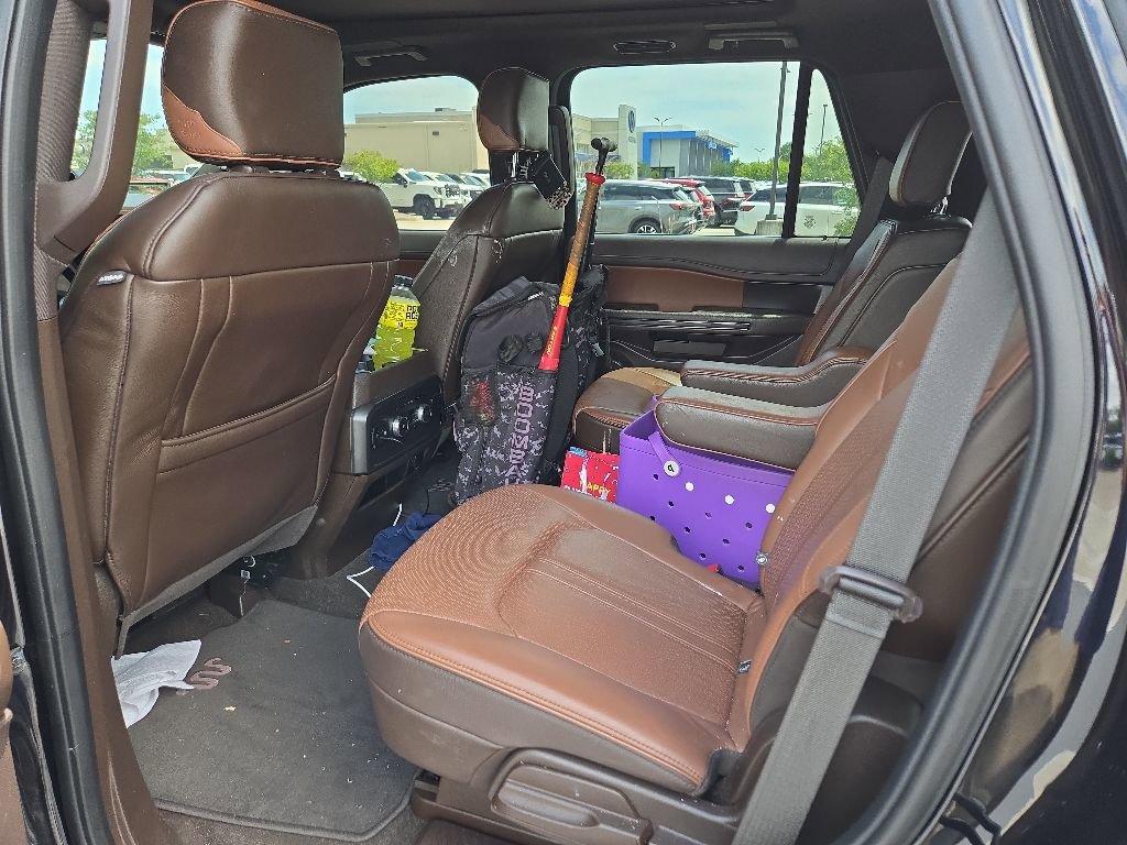 Used 2023 Ford Expedition King Ranch AWD/4WD image 10
