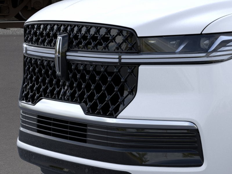 New 2026 Lincoln Navigator L Reserve w/ Jet Appearance Package AWD/4WD image 17