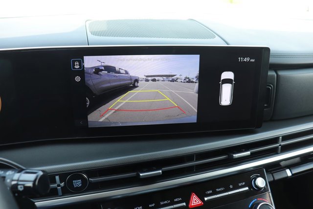 Used 2025 Hyundai Santa Fe SEL FWD image 28