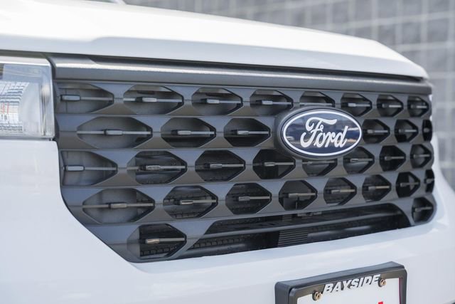 New 2026 Ford Maverick XLT w/ Equipment Group 301A AWD/4WD image 12