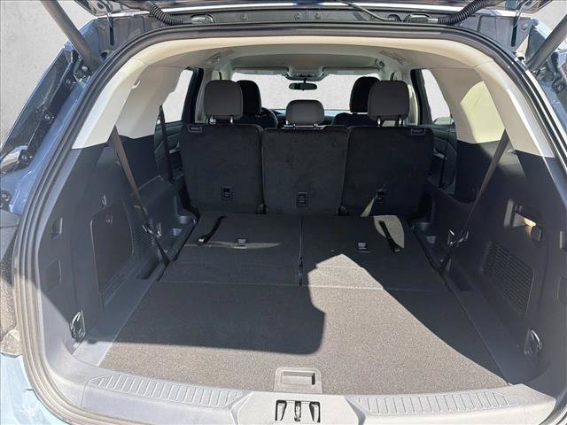 New 2026 Ford Explorer Active RWD image 21