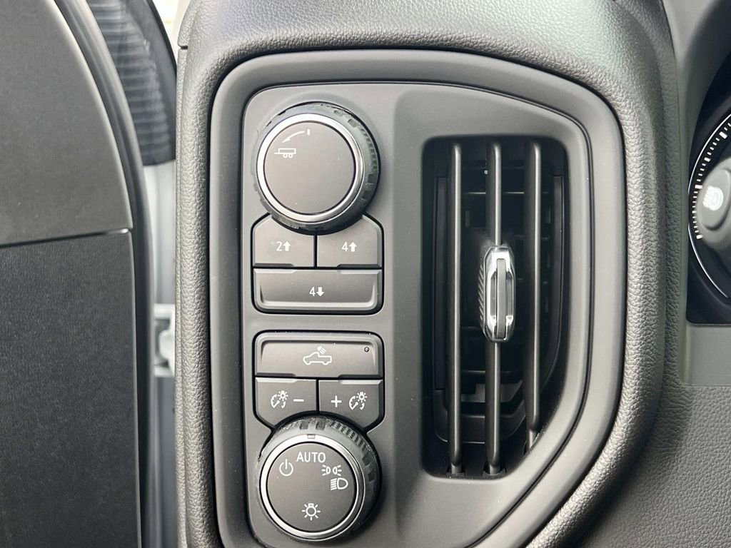 New 2024 Chevrolet Silverado 2500 W/T image 25