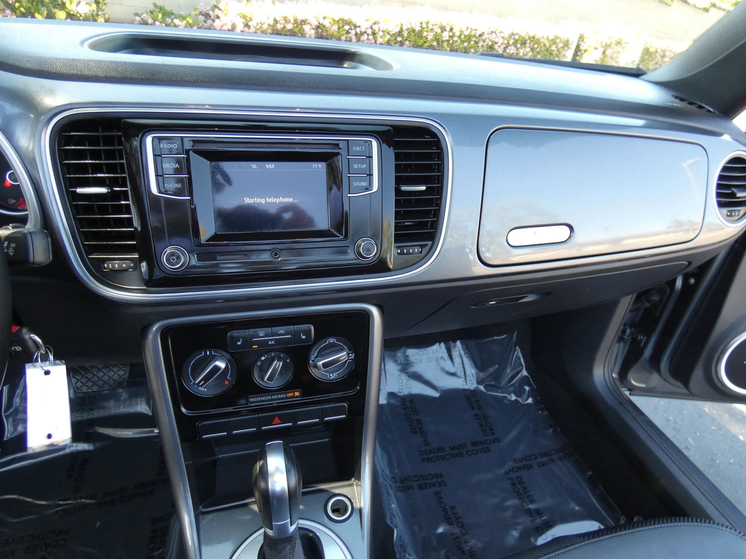 Used 2018 Volkswagen Beetle 2.0T S image 47