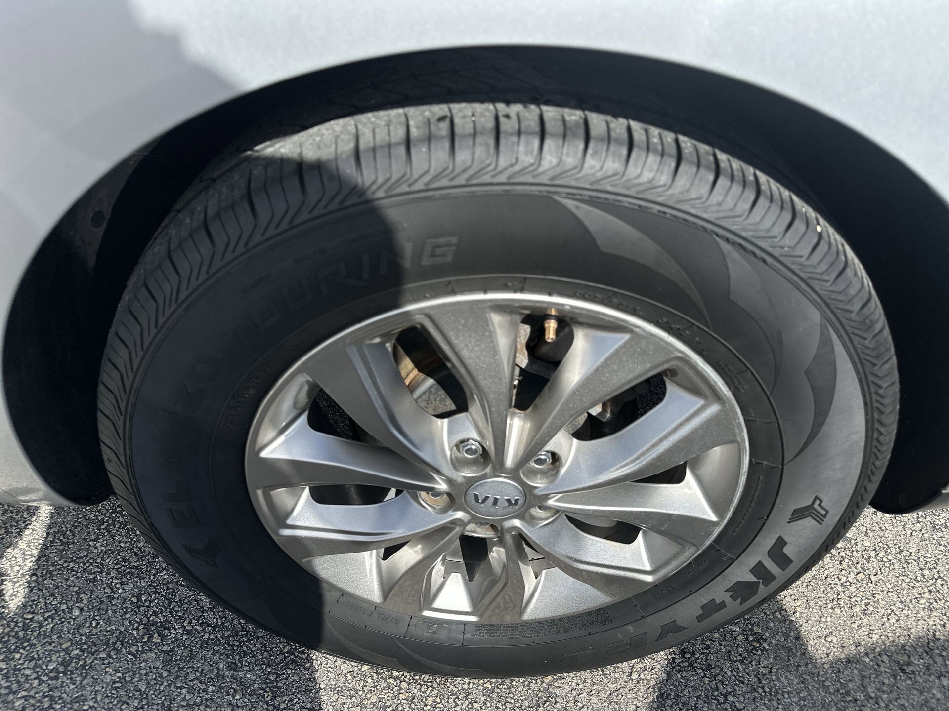 Used 2019 Kia Sedona LX image 19