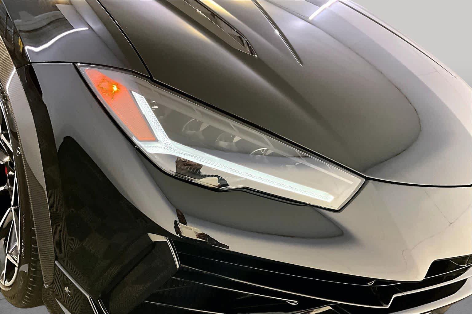 Used 2024 Lamborghini Urus Performante AWD/4WD image 26