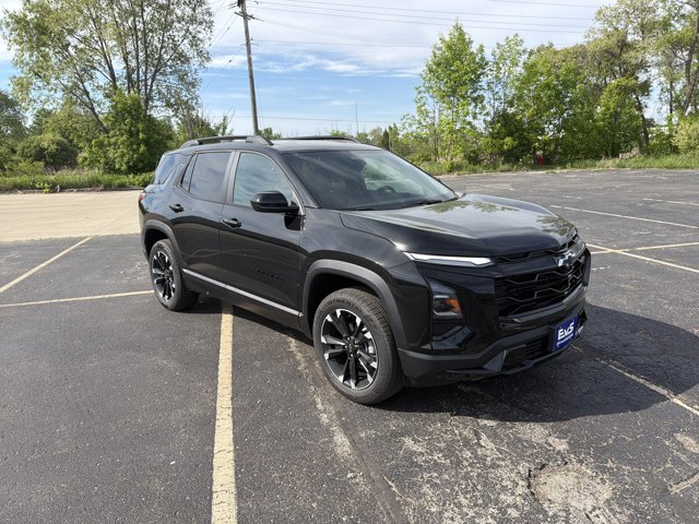New 2026 Chevrolet Equinox RS w/ Convenience Package III AWD/4WD image 3