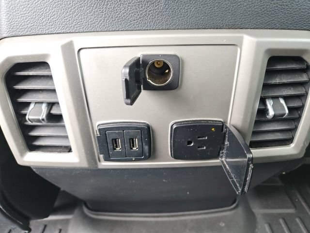 Used 2020 Ford F150 Lariat AWD/4WD image 15