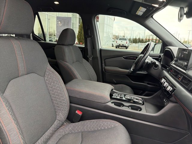 Used 2023 Honda Pilot Sport image 27