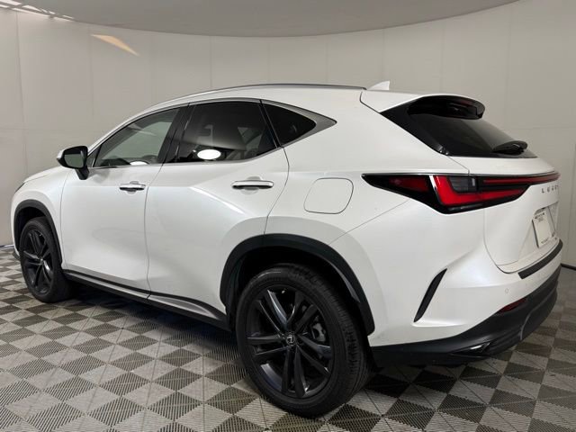 Used 2023 Lexus NX 450h+ AWD image 7