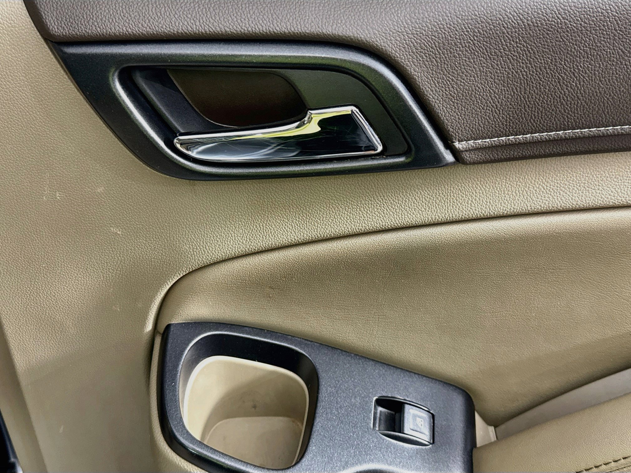 Used 2019 GMC Yukon SLT RWD image 27