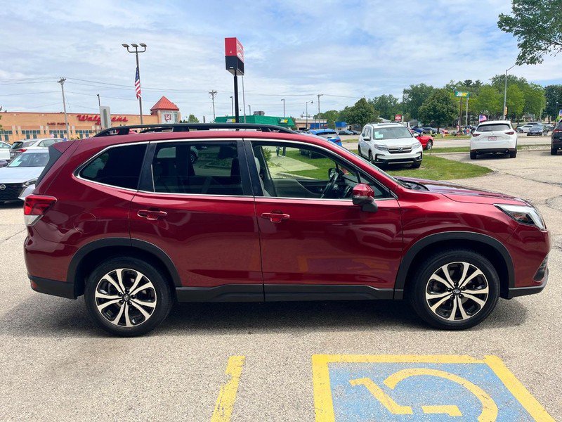 Used 2022 Subaru Forester Limited AWD/4WD image 4