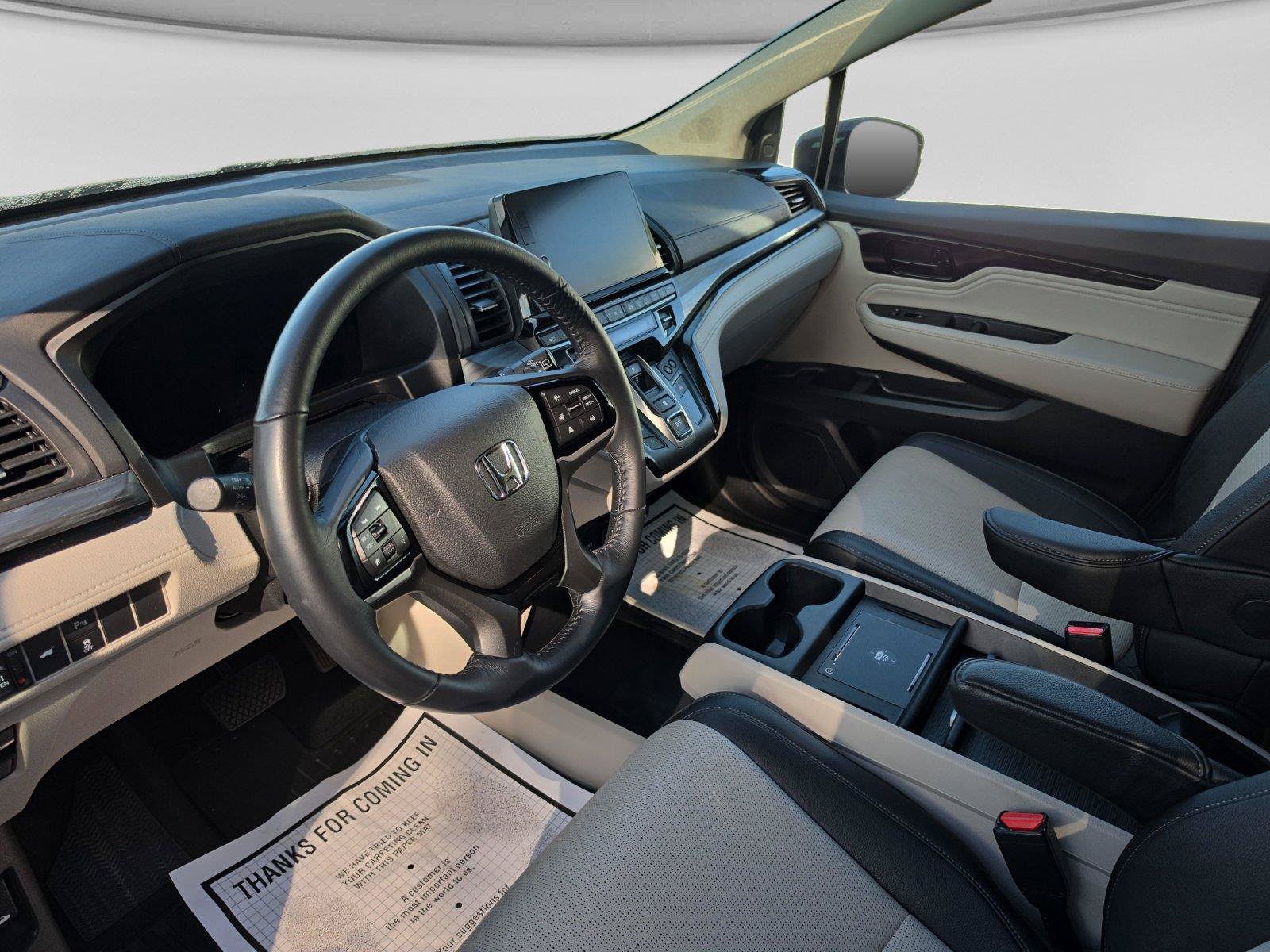 New 2025 Honda Odyssey Elite image 10