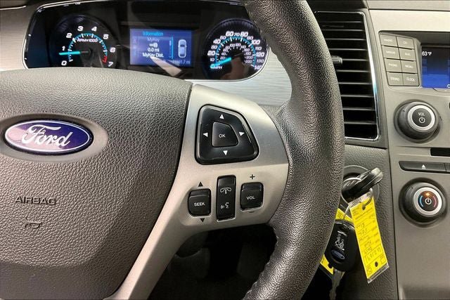 Used 2019 Ford Taurus SEL FWD image 23