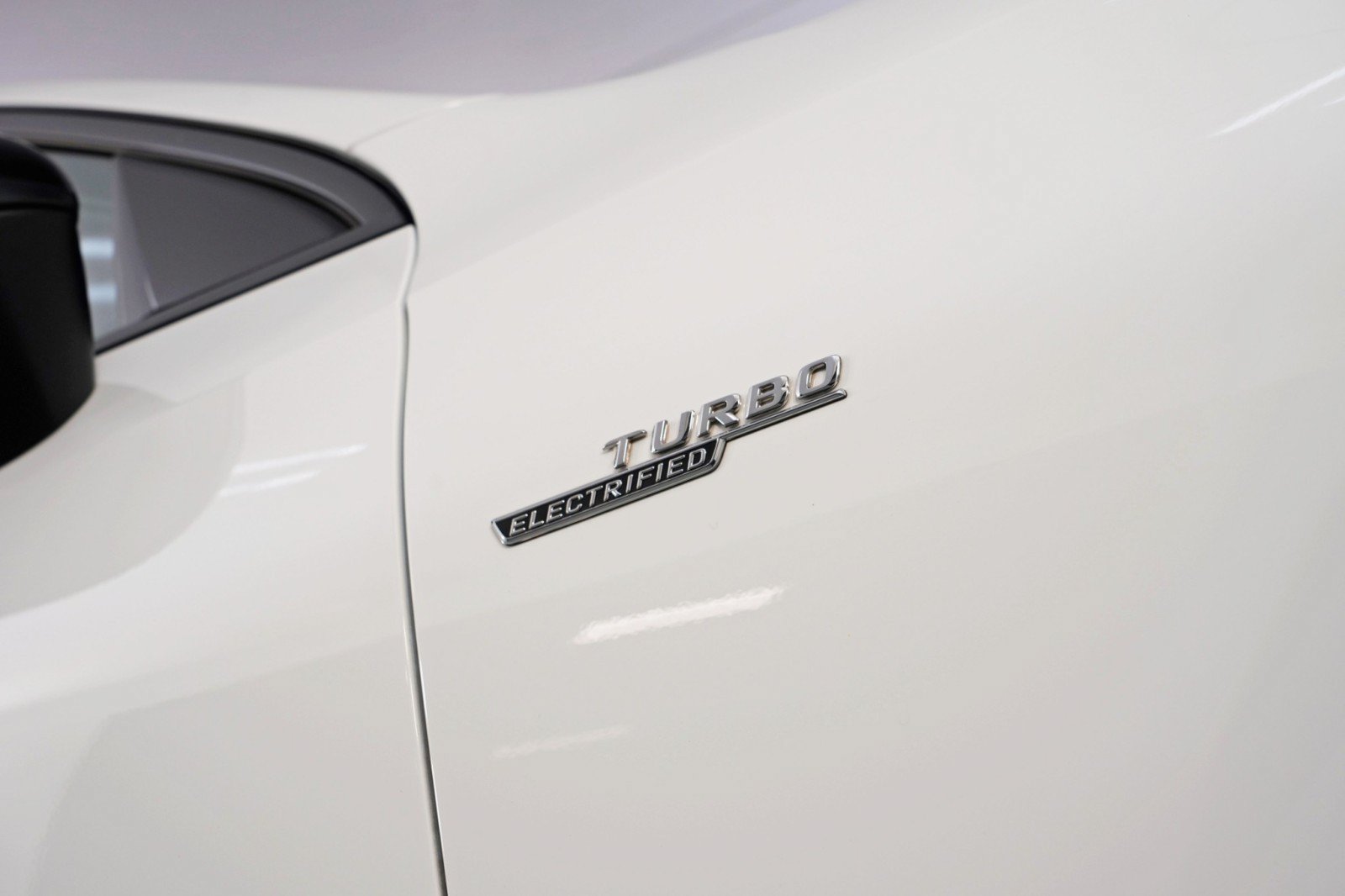 Used 2024 Mercedes-Benz GLC 43 AMG 4MATIC image 65