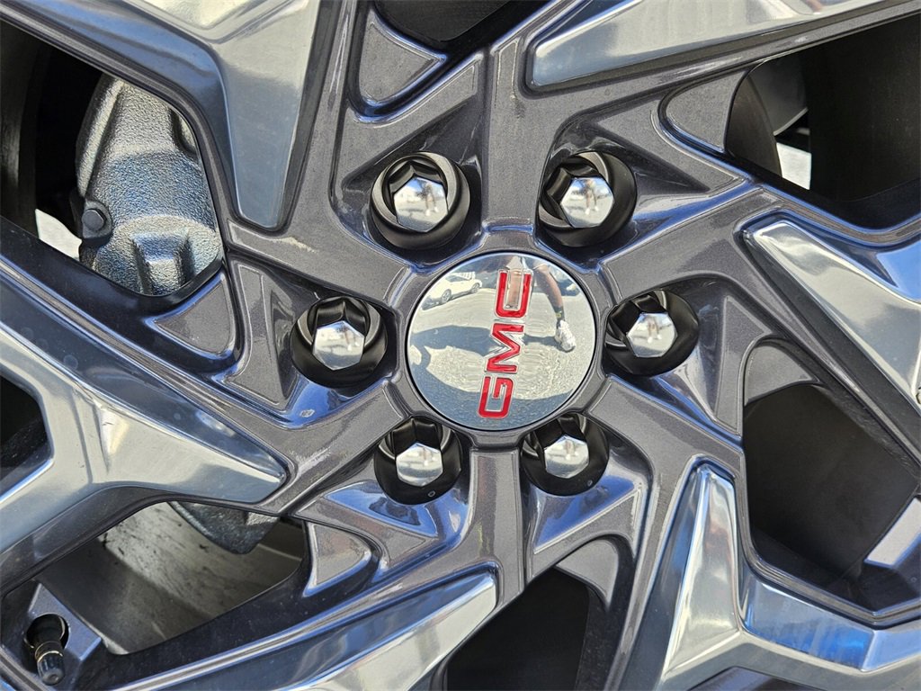 New 2026 GMC Sierra 1500 SLE image 16