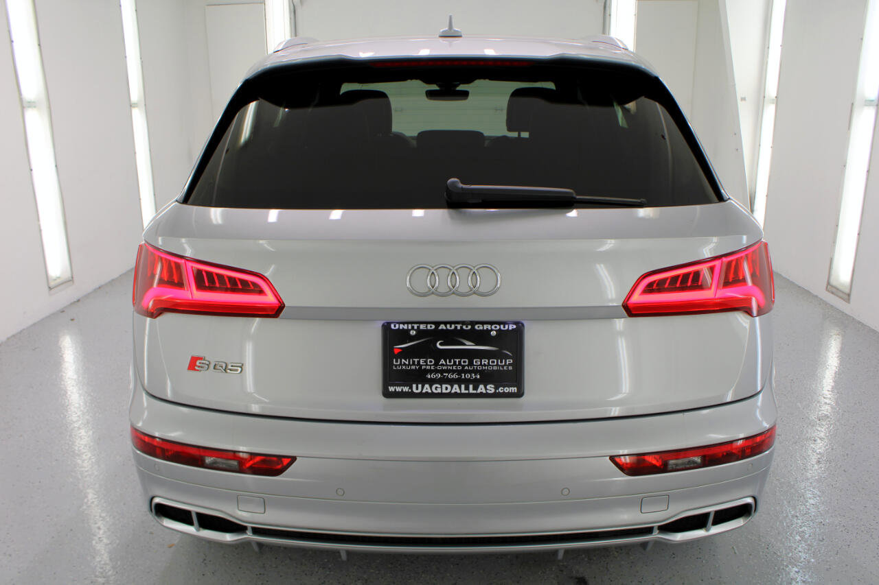 Used 2020 Audi SQ5 Premium Plus w/ Premium Plus Package image 8