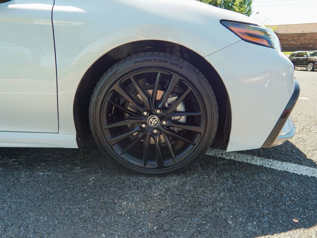Used 2023 Toyota Camry XSE w/ Navigation Package FWD image 11