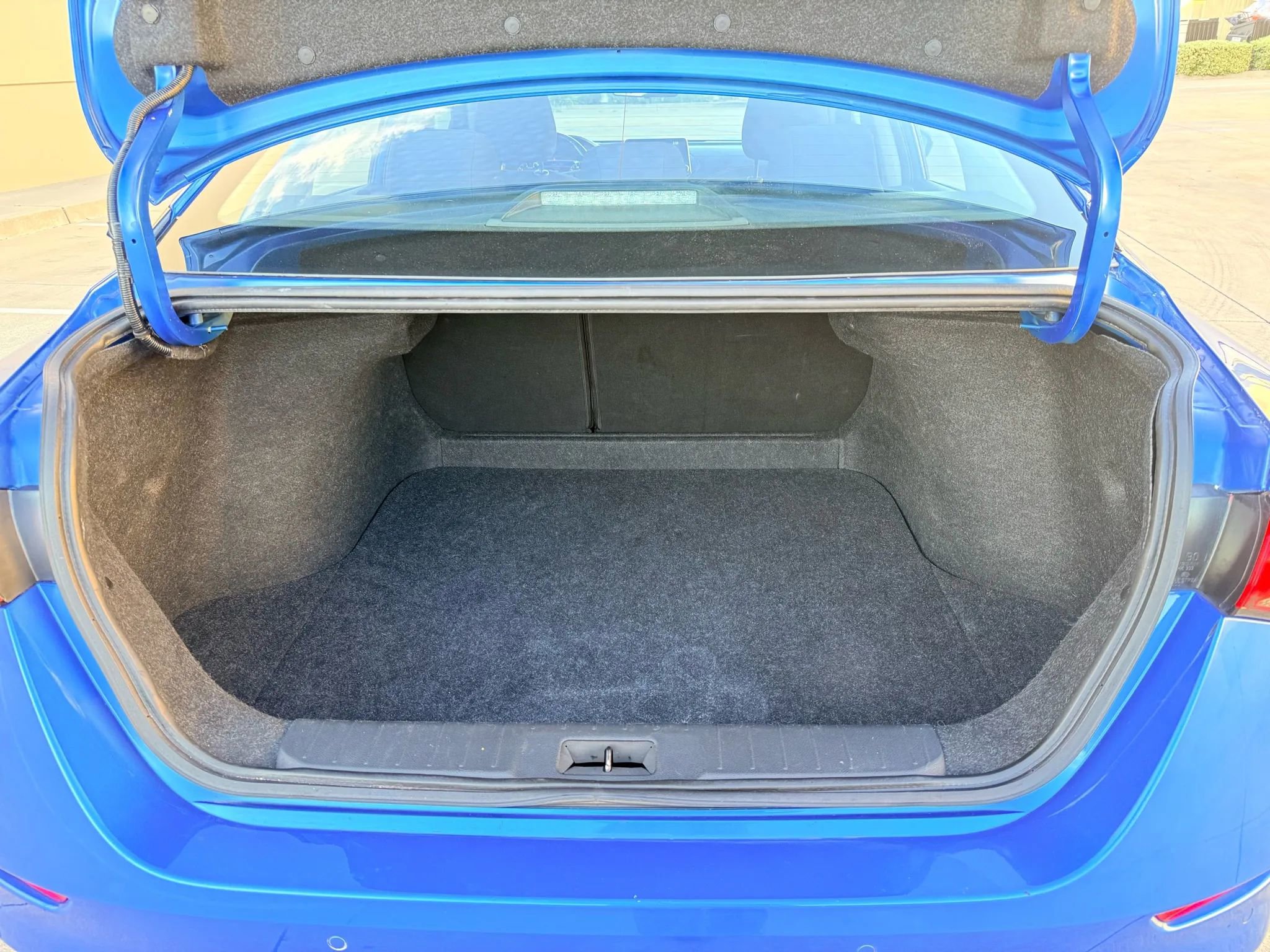 Used 2022 Nissan Sentra SV FWD image 13