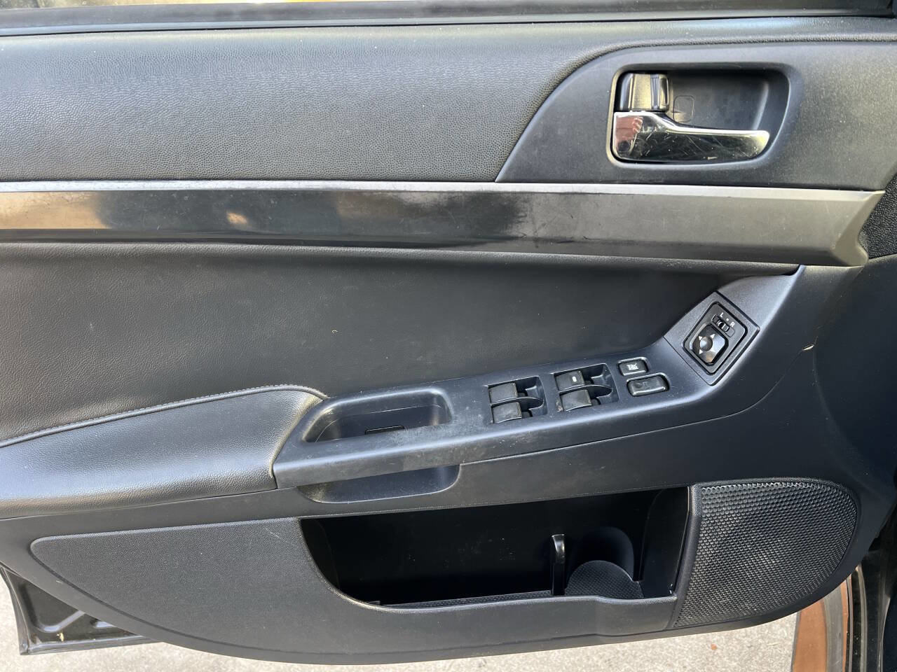 Used 2015 Mitsubishi Lancer ES FWD image 23