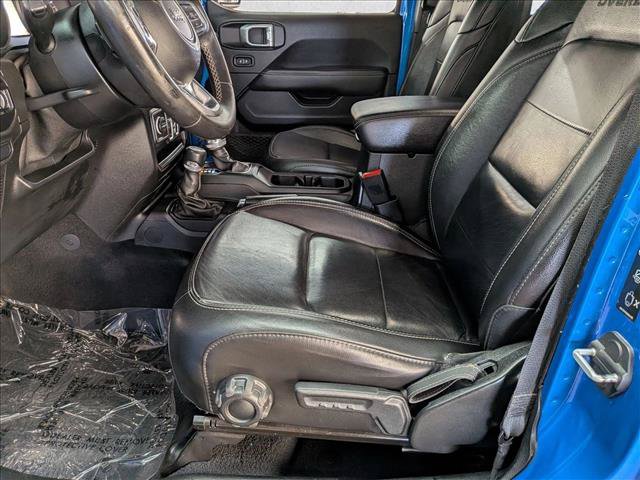 Used 2020 Jeep Gladiator Overland w/ Dual Top Group AWD/4WD image 21