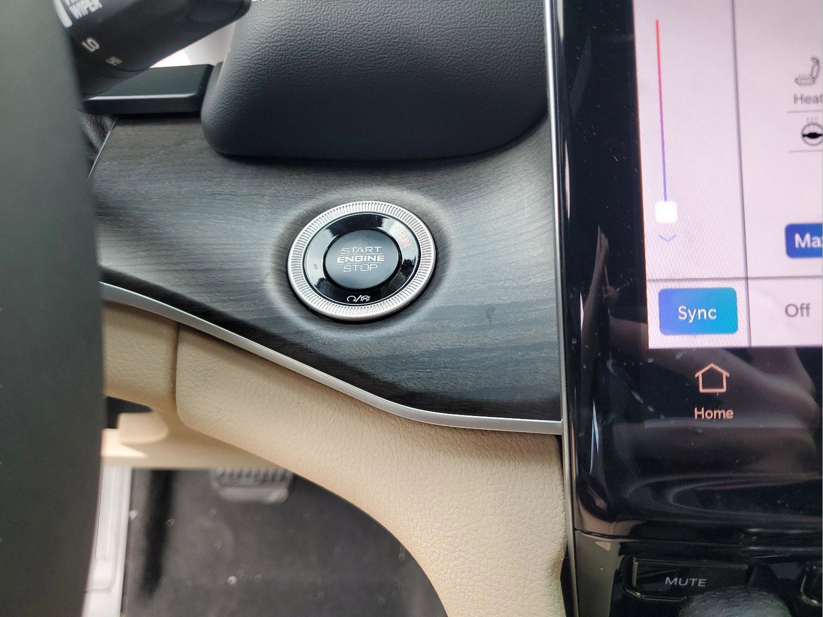 New 2025 Jeep Grand Cherokee Limited image 21