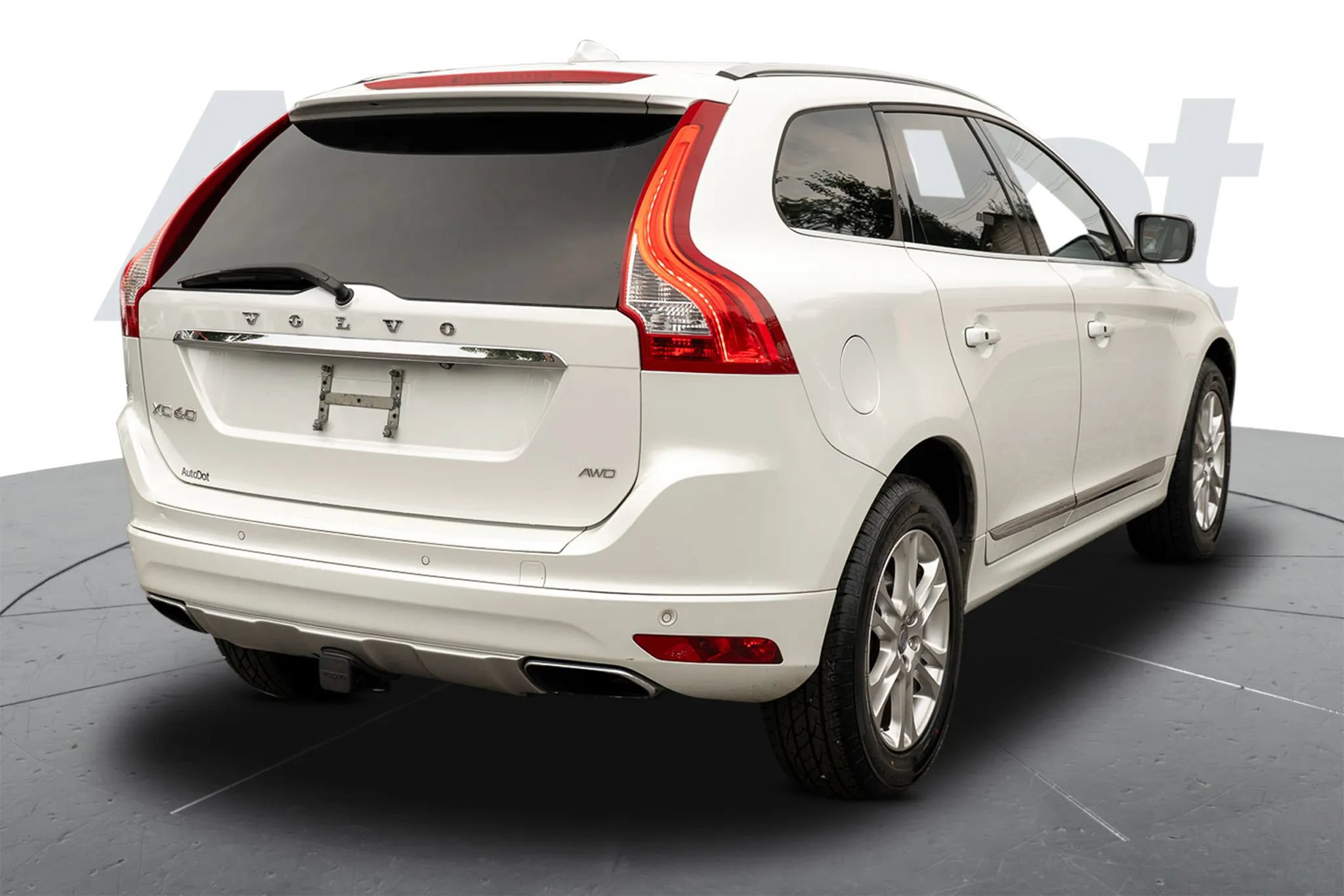 Used 2015 Volvo XC60 3.2 Platinum AWD/4WD image 3
