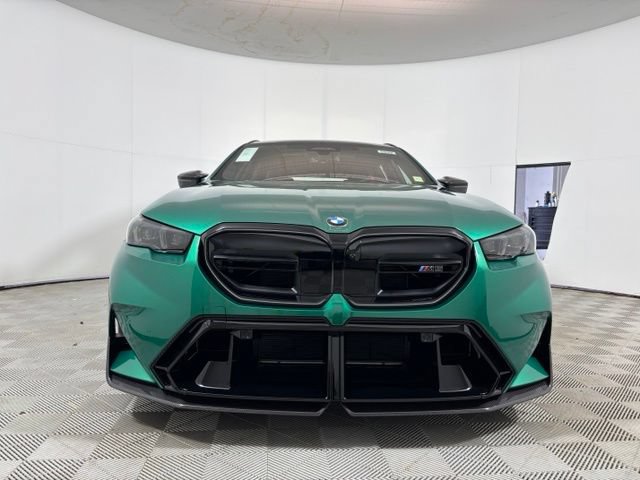 New 2027 BMW M5 Touring AWD/4WD image 2