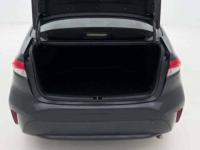 Used 2021 Toyota Corolla LE FWD image 23