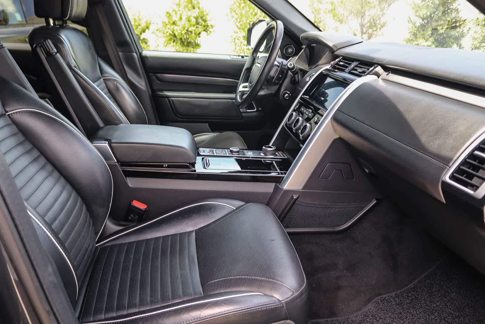 Used 2020 Land Rover Discovery HSE Luxury AWD/4WD image 15