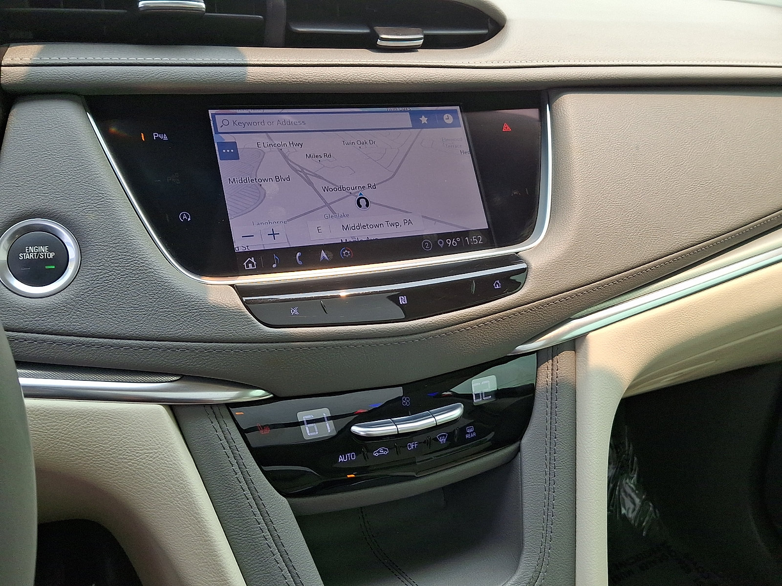 Used 2020 Cadillac XT5 Premium Luxury FWD image 19