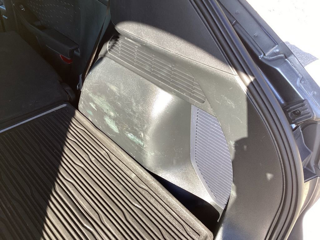 Used 2020 Ford Escape S image 13