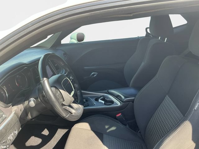 Used 2022 Dodge Challenger GT AWD/4WD image 10