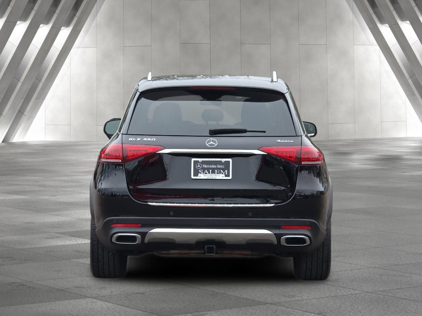 Used 2020 Mercedes-Benz GLE 350 4MATIC image 4